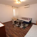 דירה Alba Adria פורץ