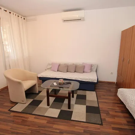 Alba Adria Apartman Poreč